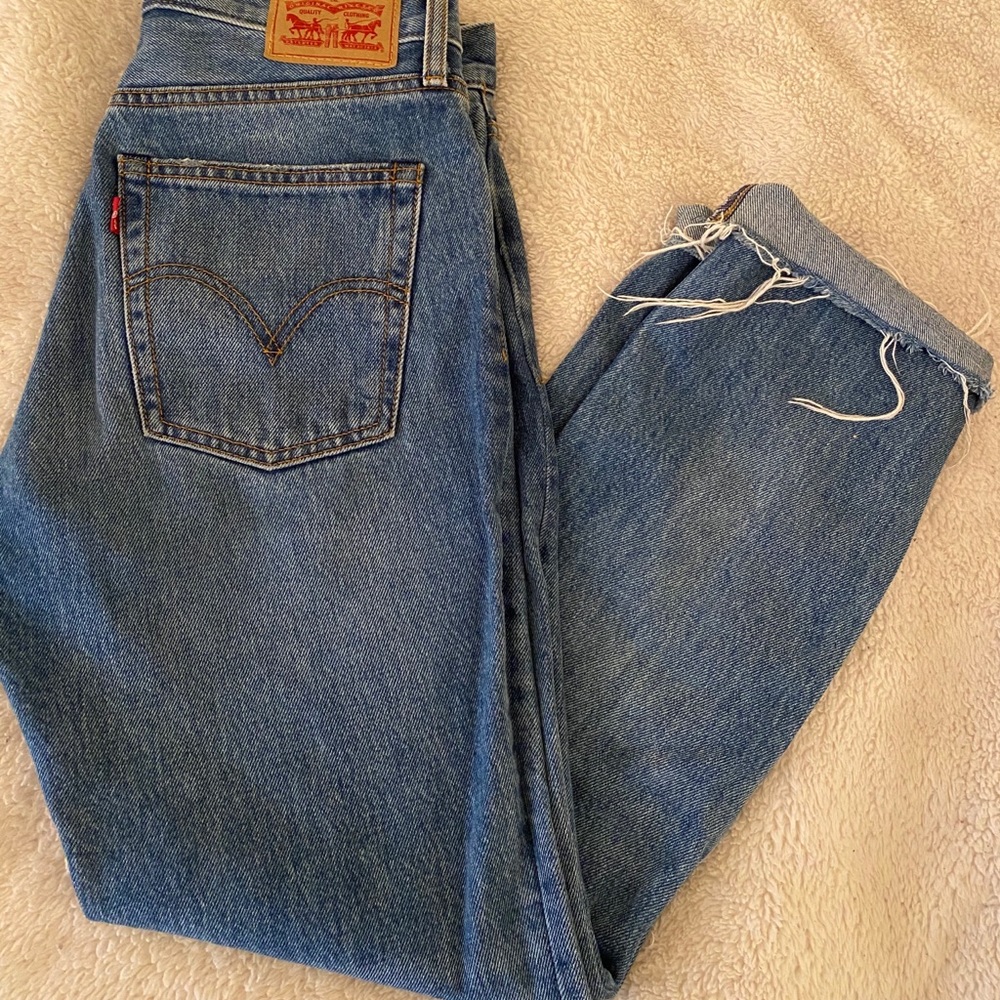 Levi’s Straight Leg Distressed